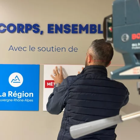 iml pose signaletique